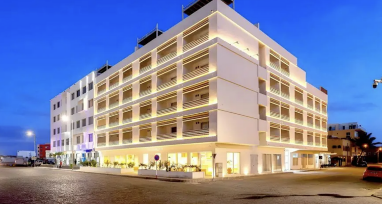 Investire Condo Hotel Capoverde