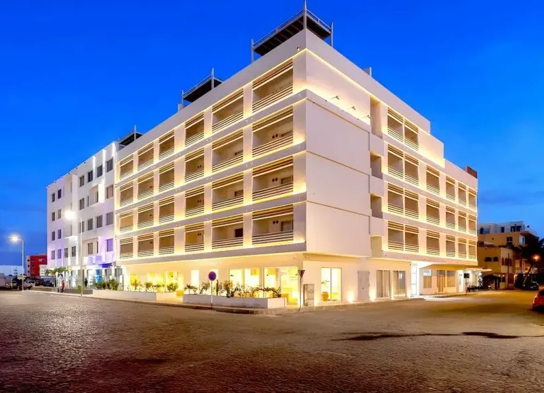 Investire Condo Hotel Capoverde