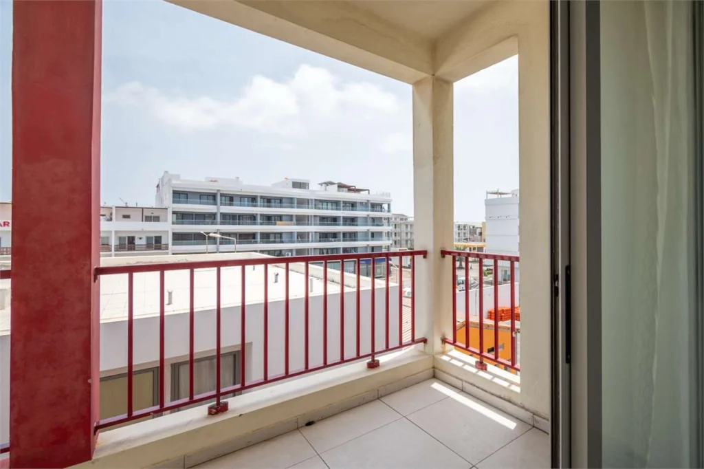 Apartamento de 2 quartos no edifício Corallo