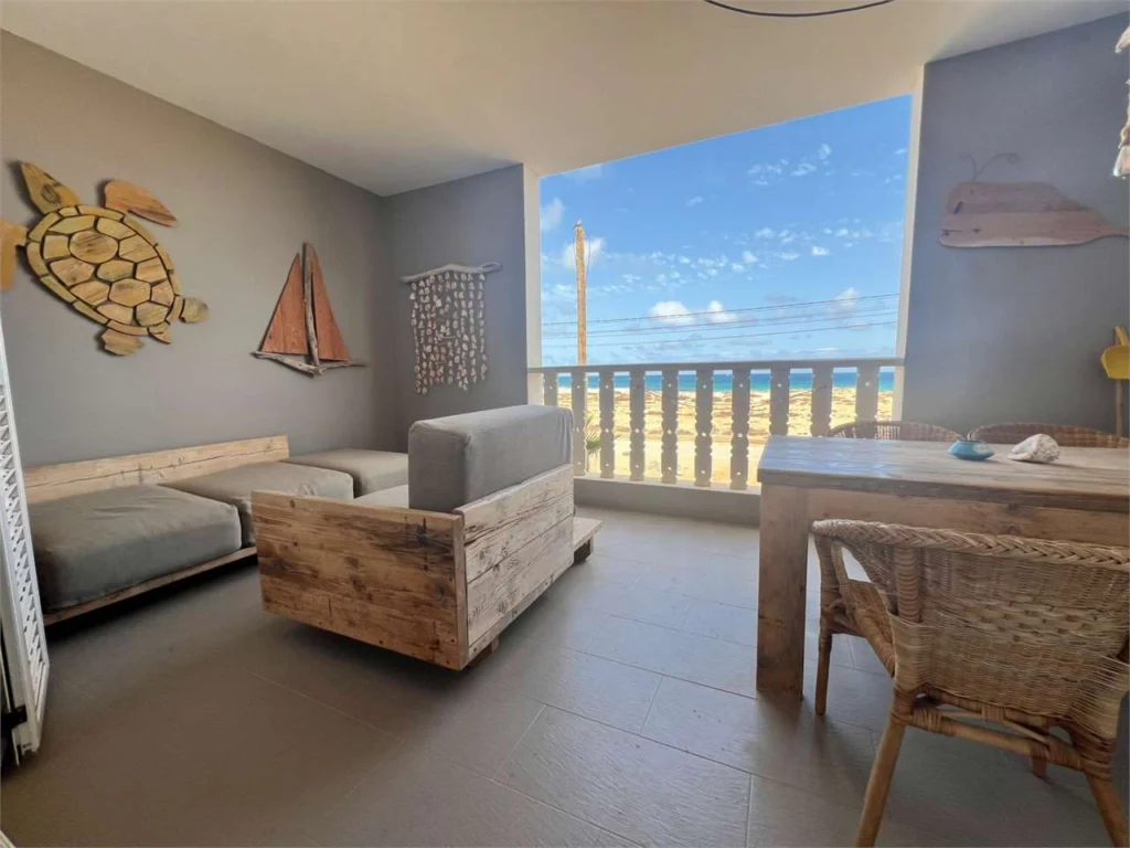 Beautiful apartment with stunning sea view.