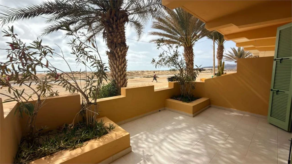 Bright Renovated One-Bedroom Apartment with Sea-View Terrace Just One Minute from the Beach